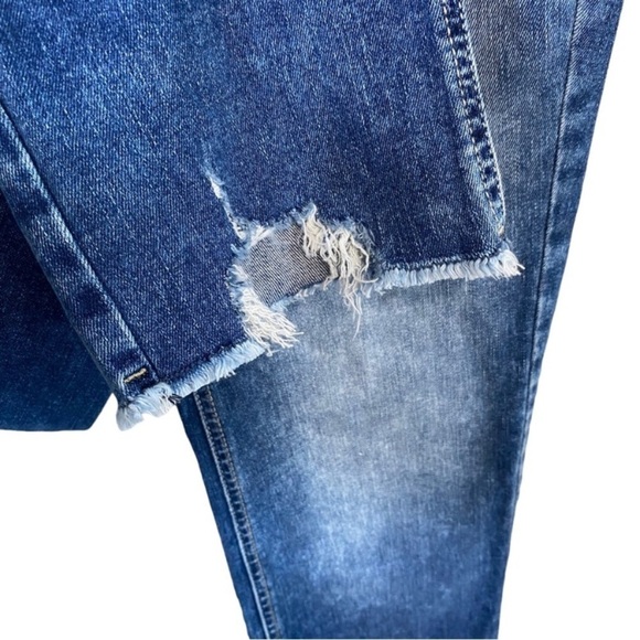 Silver Jeans - Mid Wash Distressed - Suki Straight - 30 India - Picture 7 of 9